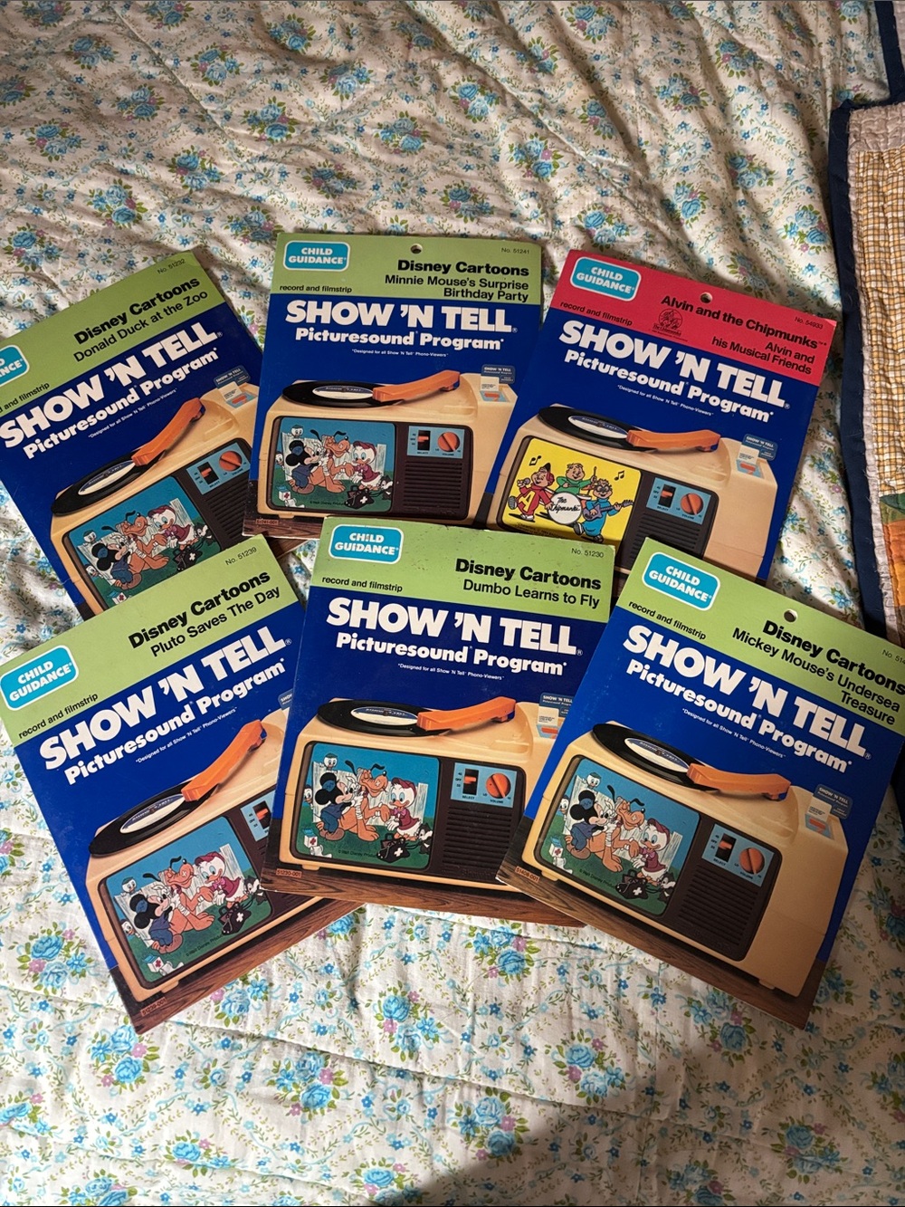 Vintage Disney 'Show 'N Tell' Picturesound Program Record Lot
